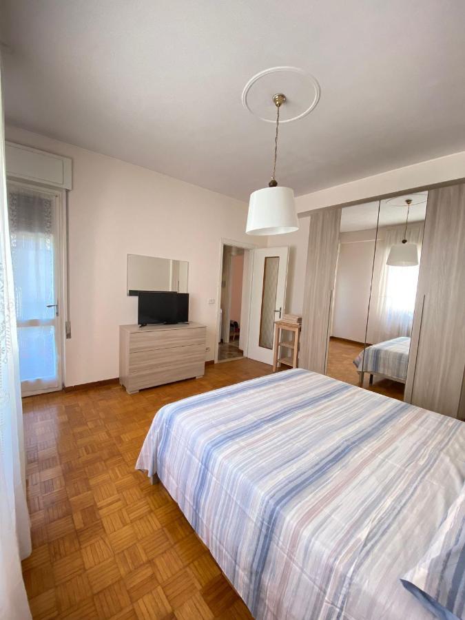 Vesna Apartment デセンツァーノ・デル・ガルダ エクステリア 写真